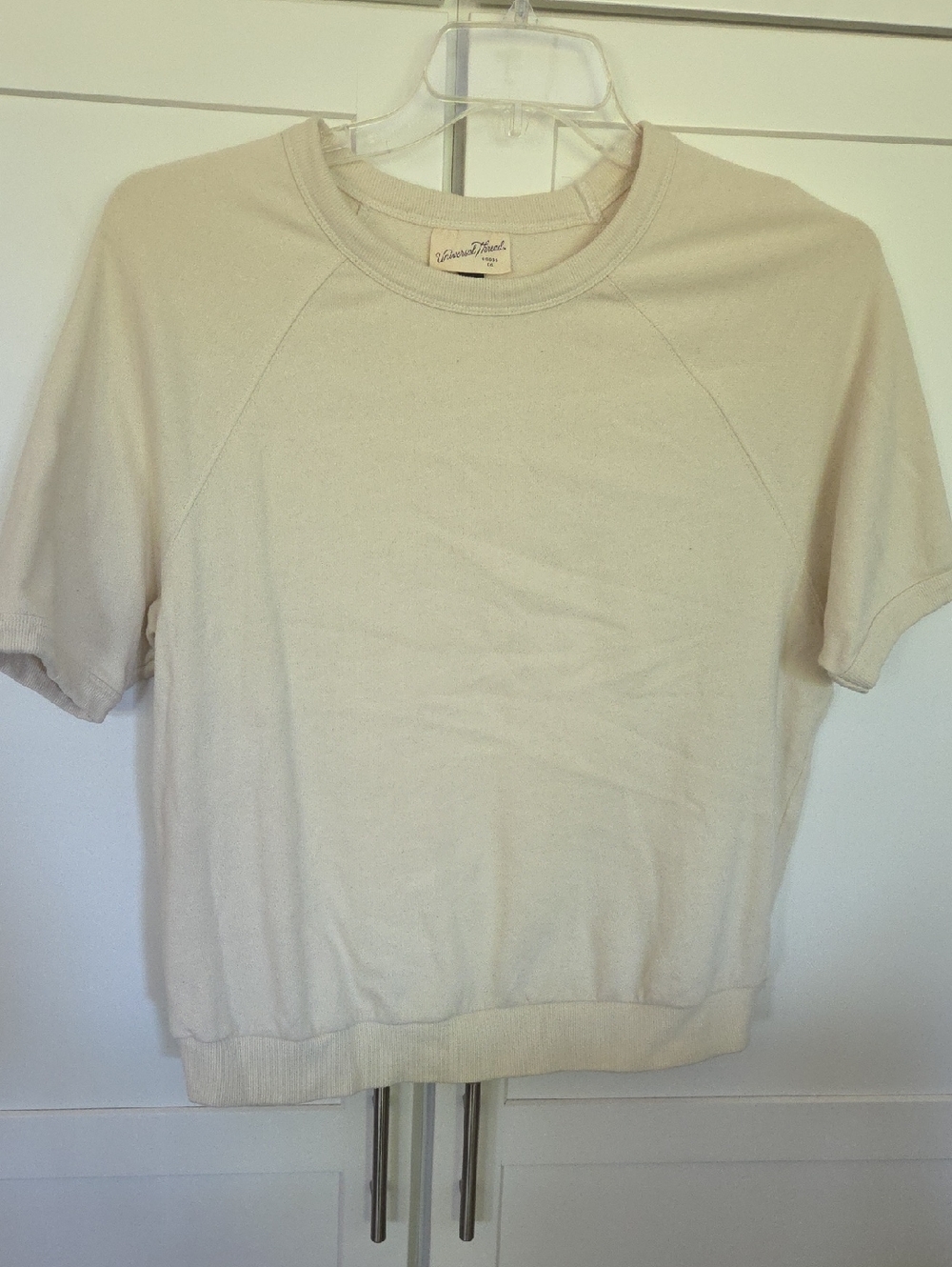 Universal Thread Cream Short Sleeve Sweatshirt Top